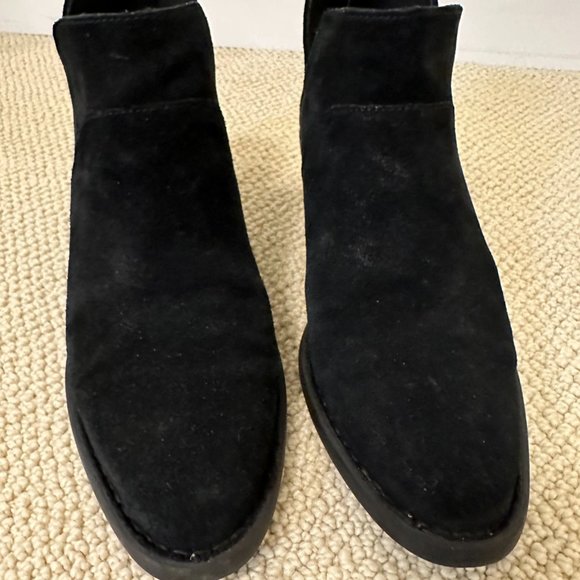Bjorn Shari Bootie black distressed suede size 7.5 - Picture 3 of 8